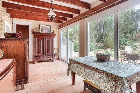 Property Image 15