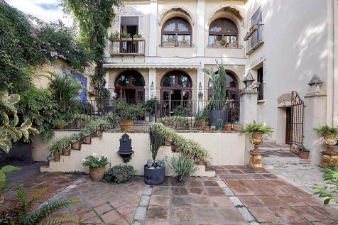 Property Image 4