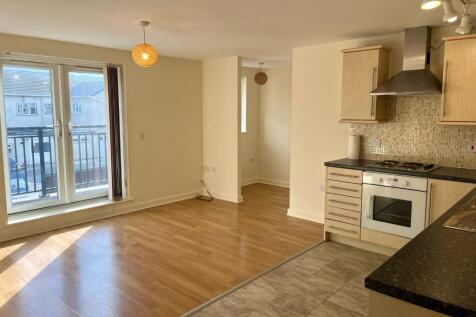 Kitchen / Lounge