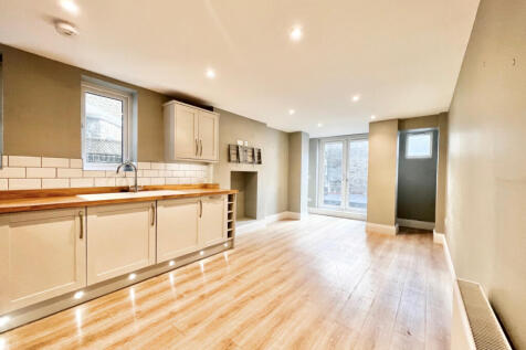 2 Bedroom Flat for Rent