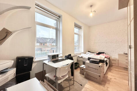 Studio for Rent