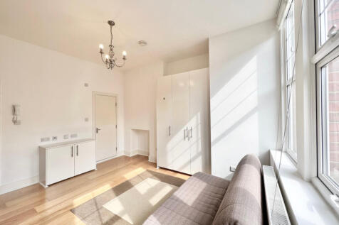 Studio Flat for Rent