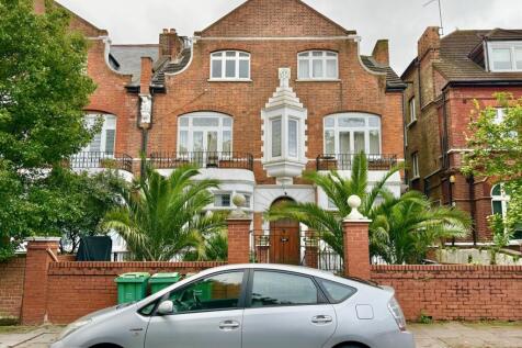 2 Bedroom Flat for Sale