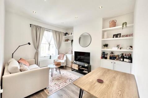 2 Bedroom Flat for Rent