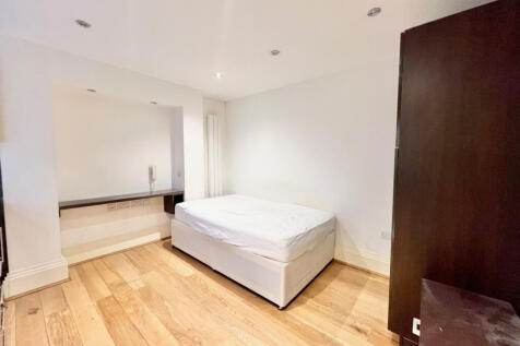 Studio Flat for Rent in West Hampstead