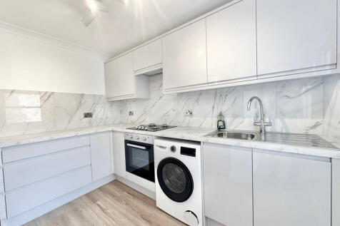 2 Bedroom Flat for Rent