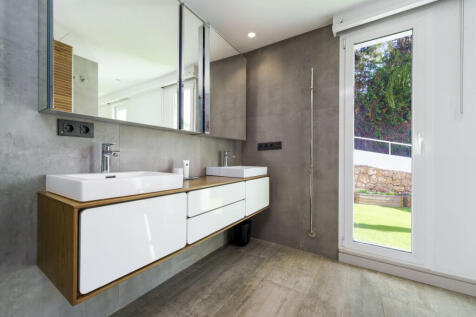 Property Image 64