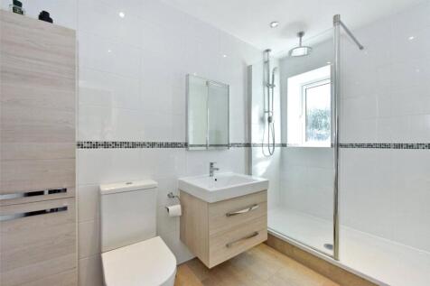 Main En Suite