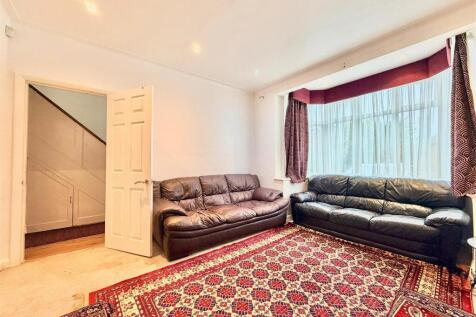 WhatsApp Image 2025-10-14 at 15.39.48_371f84f8.jpg