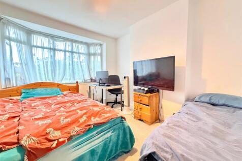 WhatsApp Image 2025-10-14 at 15.39.49_2a0f9fc9.jpg