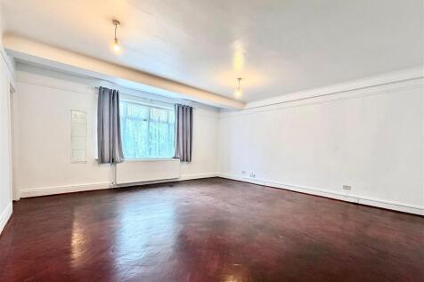 WhatsApp Image 2025-10-30 at 15.41.52_86d92275.jpg