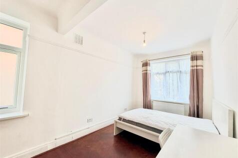 WhatsApp Image 2025-10-30 at 15.41.58_51bc42ec.jpg