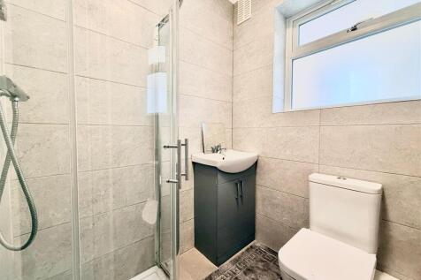 WhatsApp Image 2025-10-30 at 15.41.59_5bb50c28.jpg