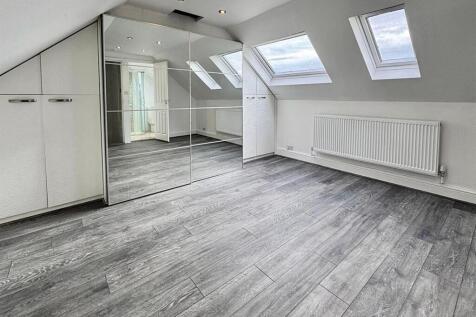 WhatsApp Image 2025-11-04 at 12.57.32_a88ee472.jpg