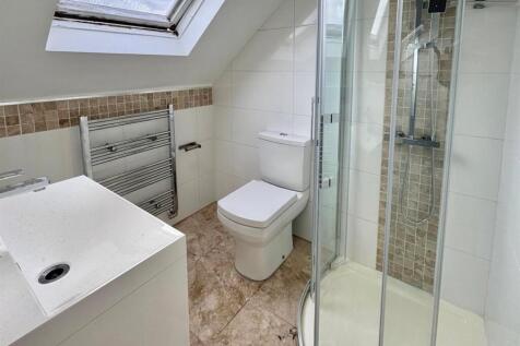 WhatsApp Image 2025-11-04 at 12.57.34_2721991d.jpg