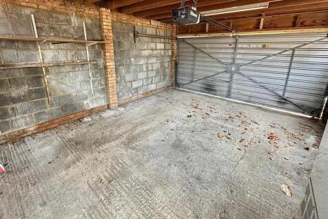 WhatsApp Image 2025-11-04 at 12.57.33_9ccb5dca.jpg