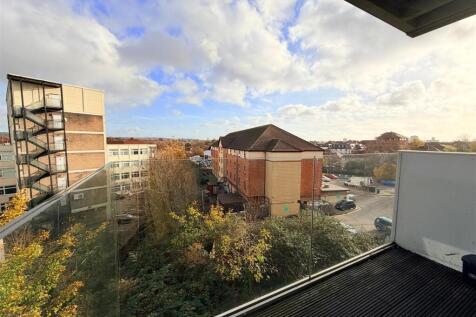 Aquarius Court 6.jpg