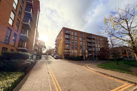 Aquarius Court 13 (2).jpg