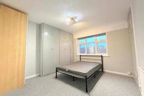 Colchester Road 4.jpg