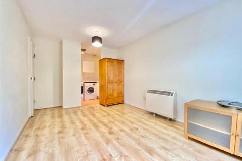 Updated pic 2025 .jpg