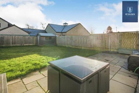 Rear Landscaped Garden
