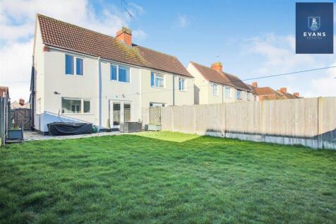 Rear Landscaped Garden