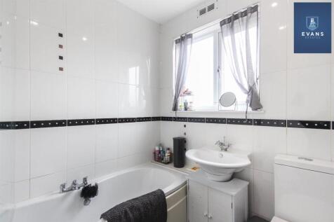 Refitted Family Bathroom