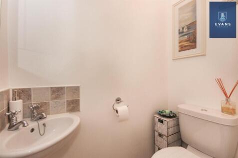 Ground Floor Cloakroom
