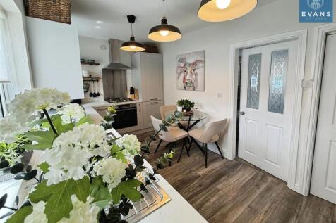 Refitted Kitchen Diner
