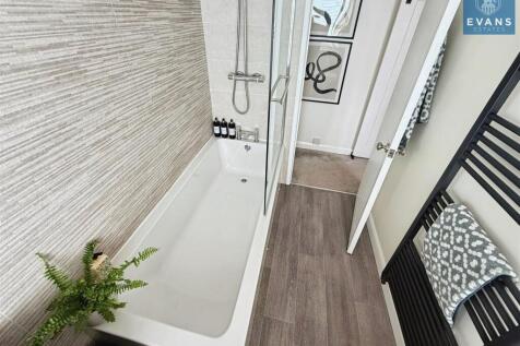 Refitted Family Bathroom