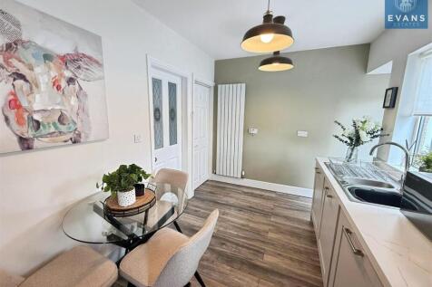 Refitted Kitchen Diner