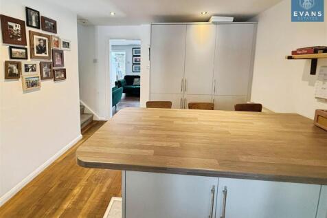 Refitted Kitchen Diner