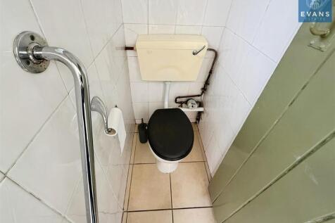 Ground Floor Cloakroom