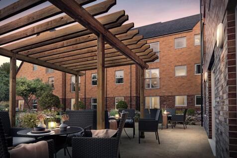 Courtyard Dining