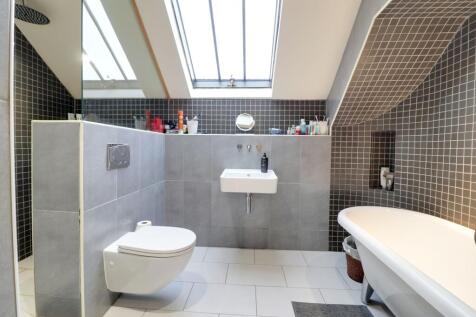 Bedroom 1 En-Suite