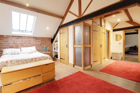 Bedroom 1 &amp; Dressing Area