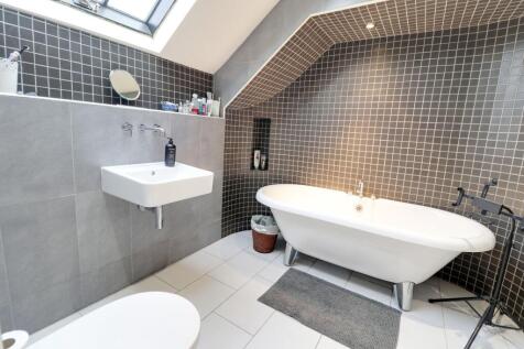 Bedroom 1 En-Suite