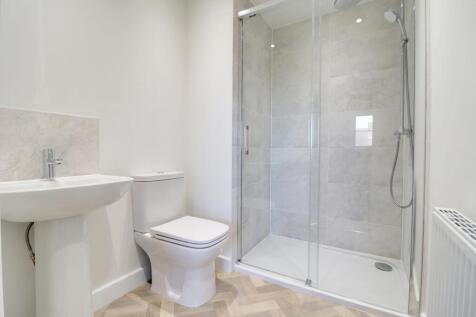 Bedroom 1 En-Suite