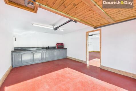 Single Garage