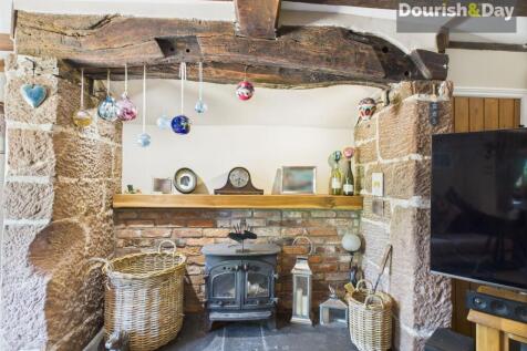 Lounge Inglenook