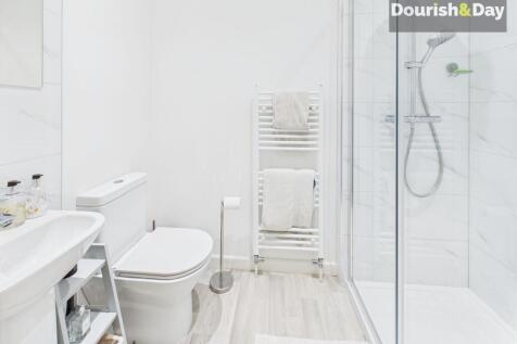 Bedroom 1 En-Suite