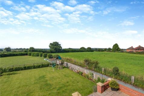 Rear Garden &amp; View