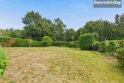Rear garden/Building Plot