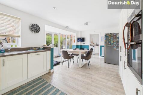 Family Dining Kitchen