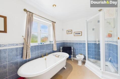 Bedroom 1 En-Suite