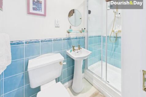 Bedroom 2 En-Suite