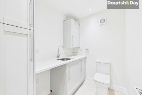 Utility/Guest WC