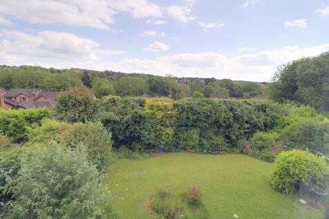Garden &amp; View From Rear Bedrooms