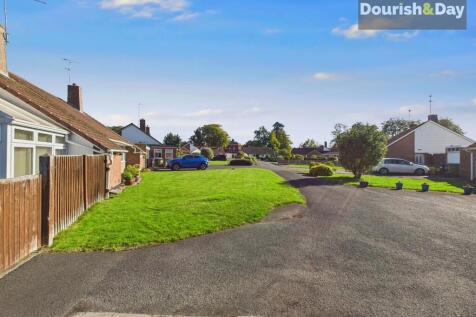 Roadside Approach &amp; Front Garden