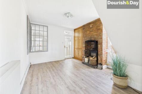 Sitting/Dining Room